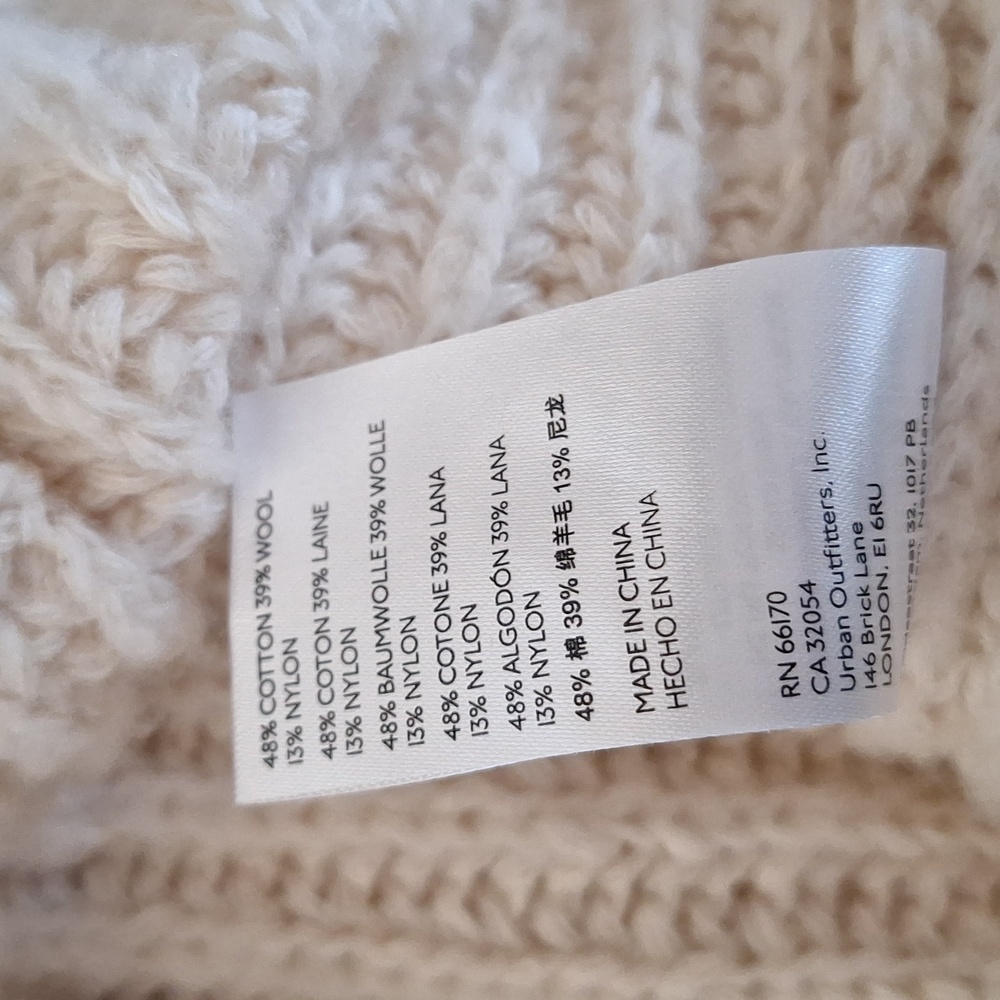 Pilcro Thick Chunky Cream Zip Front Sweater - Picture 14 of 17